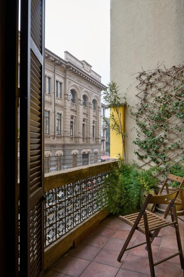 Artist Nadia'S Apartment In Porta Vercellina 米兰 外观 照片